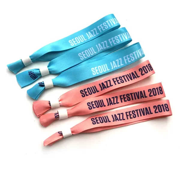 Fabric wristband 