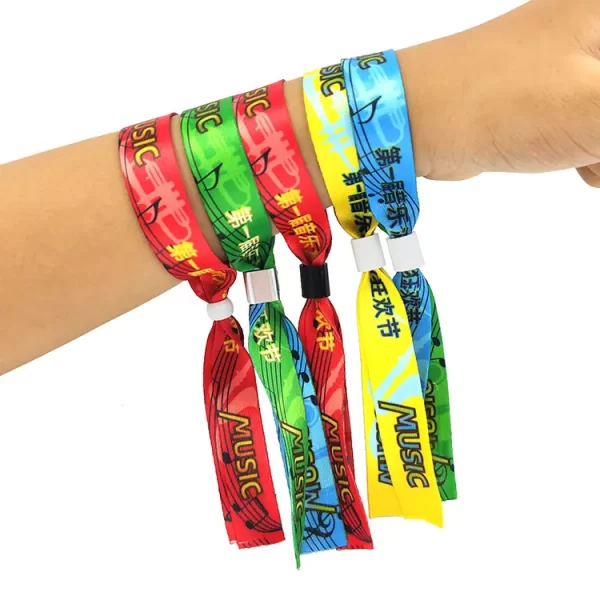 Fabric wristband 